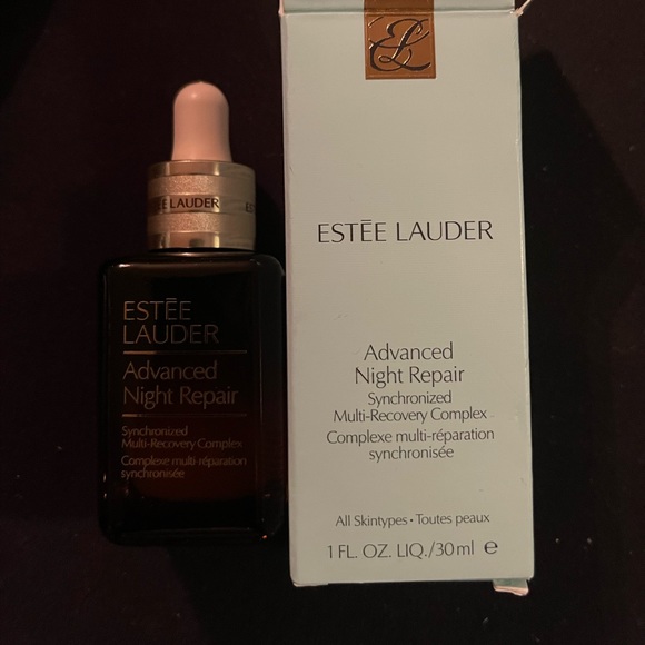 Estée Lauder Advanced night repair serum - Picture 4 of 10